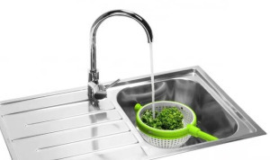 360 fokban forgatható gyümölcs és zöldségmosó kosár