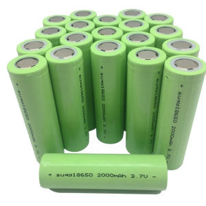 Green+ 2000mAh 18650 Li-ion akkumulátor (BBL) Green+ 2000mAh 18650 Li-ion akkumulátor (BBL)
