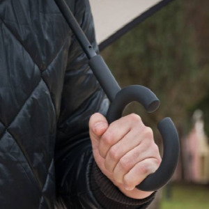 Fordított esernyő - piros virág mintával - MS-274