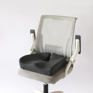 ErgoComfort memóriahabos irodai ülőpárna fekete 40*36*11cm