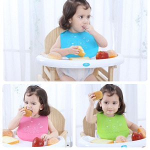 Szilikon, színes előke, zöld