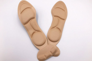 Cipőbetét, talpbetét magassarkúba, sarokvédő cipőbetét bézs