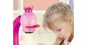 Rajzasztal gyerekeknek, kivetítős, 12 darab színes filctollal, 24 darab mintával, rózsaszín