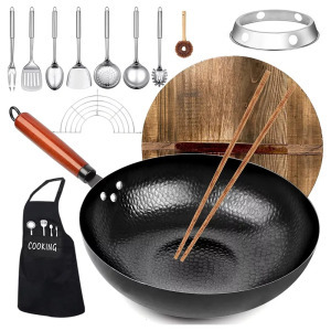 Wok serpenyő konyhai kiegészítőkkel