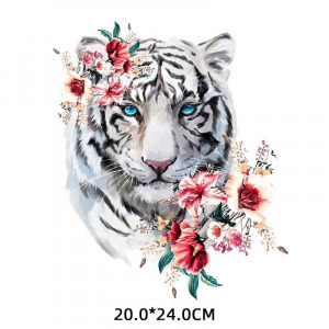 Ruhára vasalható matrica, tigris virágkoszorúval