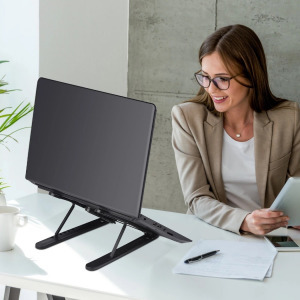 Állítható alumínium laptop állvány rózsaszín