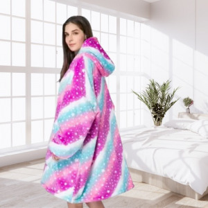 Hatalmas pihe-puha kapucnis belebújós plüss takaró/pulcsi