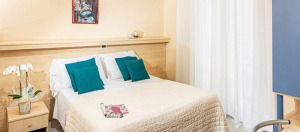 Tengerparti vakáció Jesolon! Hotel Condor*** 2 főnek 2 éj félpanzióval