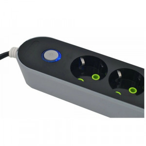 4-es elosztó 3 USB porttal
