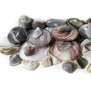 Achát drágakő fa, 160 kövel - Tisztaság köve - MS-421