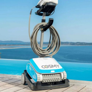 BWT medencetisztító robot Cosmy 250 szállító kocsival