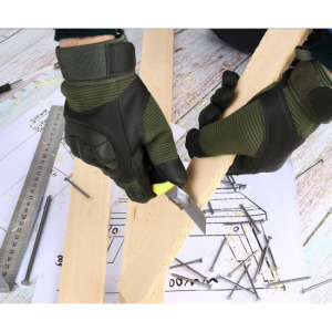 Taktikai kesztyű, ütés, csúszás, vágásálló kesztyű M