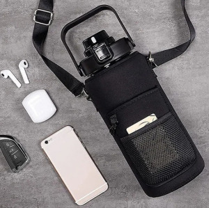 Vizes kulacs, kulacstartó táskával (2l) - fekete