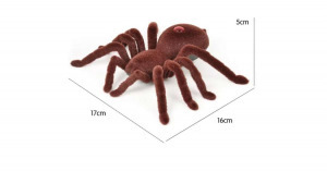 Távirányítós nagy szőrős pók