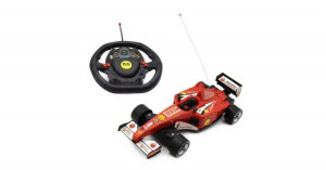 G szenzoros távirányítós versenyautó