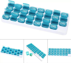 31 napos gyógyszeradagoló kivehető rekeszekkel