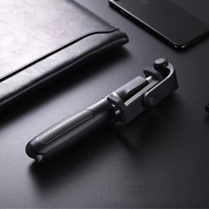 Bluetooth szelfibot tripod funkcióval, távirányítóval 18.5cm-71cm, fekete