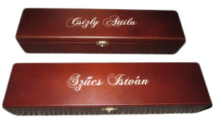 Lakozott fagyapotos díszdoboz