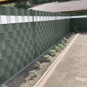 Belátásgátló kerítésszalag, 19cmx35m 450g/m2 zöld 23699