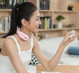 Intelligens nyakmasszírozó