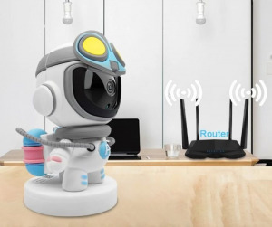 Akkumulátoros vezeték nélküli, IP megfigyelő kamera robot