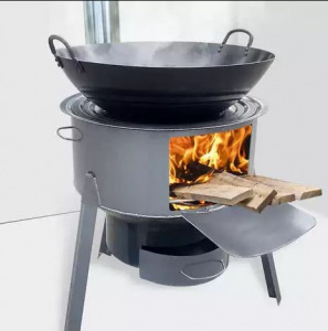 Fatüzelésű tűzhely serpenyővel, grill ráccsal