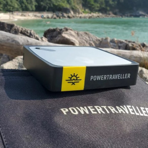 Powertraveller Phoneix 90 több feszültségű hordozható töltő