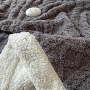 Kétoldalas puha szőrmés ágytakaró, sötétszürke