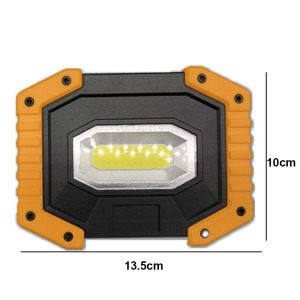 Akkus hordozható LED munkalámpa - akár powerbankként is használható